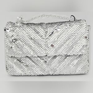Nicole Miller NWT Silver Sequin Clutch Crossbody Purse